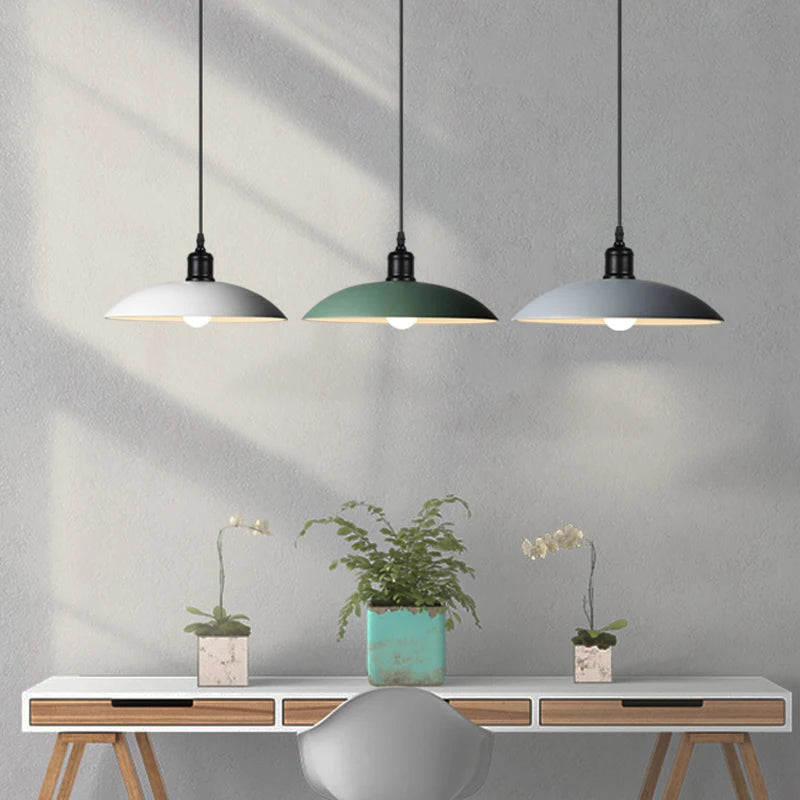 lampes suspendues vintage en fer forgé pour restaurant loft