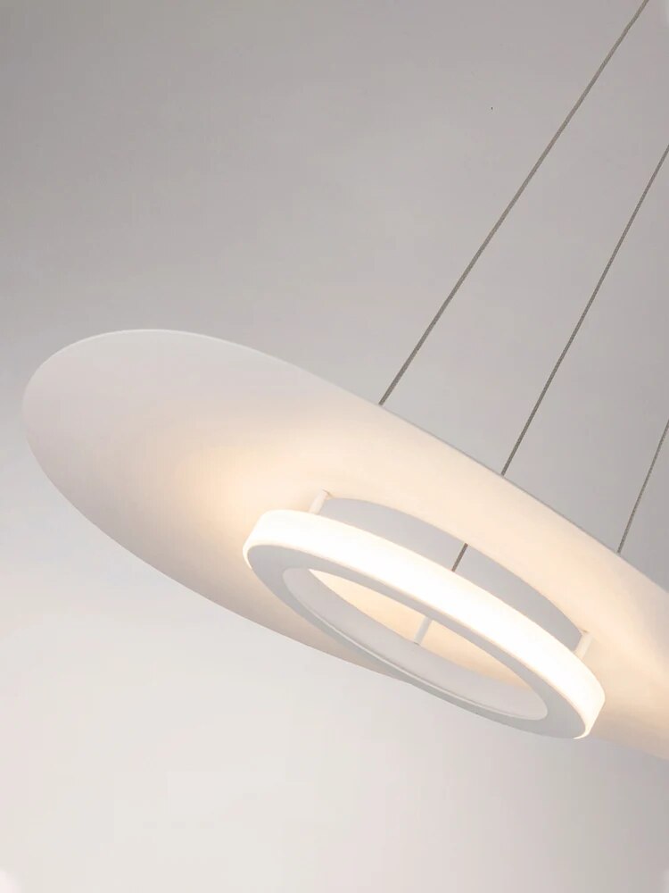 Lustre créatif minimaliste moderne
