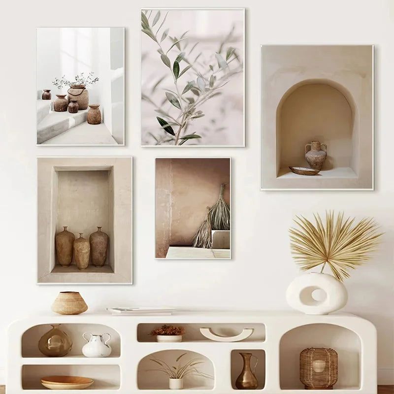 peinture abstraite avec vase classique et nature morte décorative