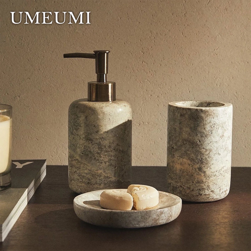 ensemble de salle de bain en marbre naturel et travertin