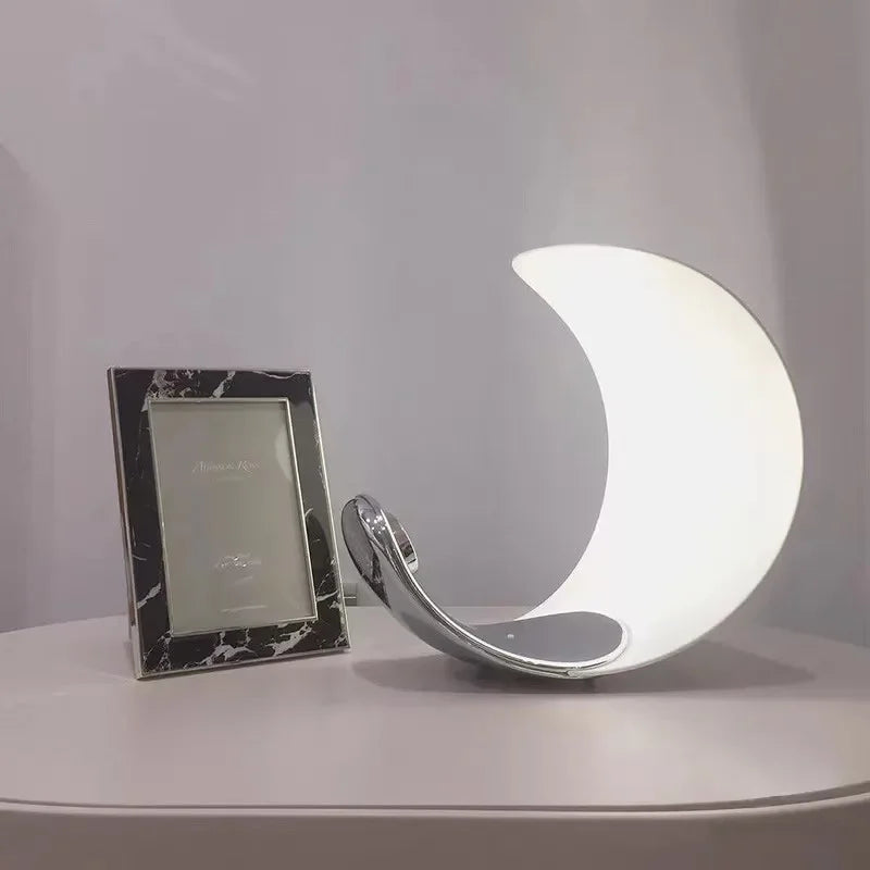lampe de chevet nordique décorative led en forme de lune