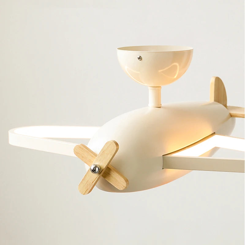 lustre créatif en forme d'avion pour enfant