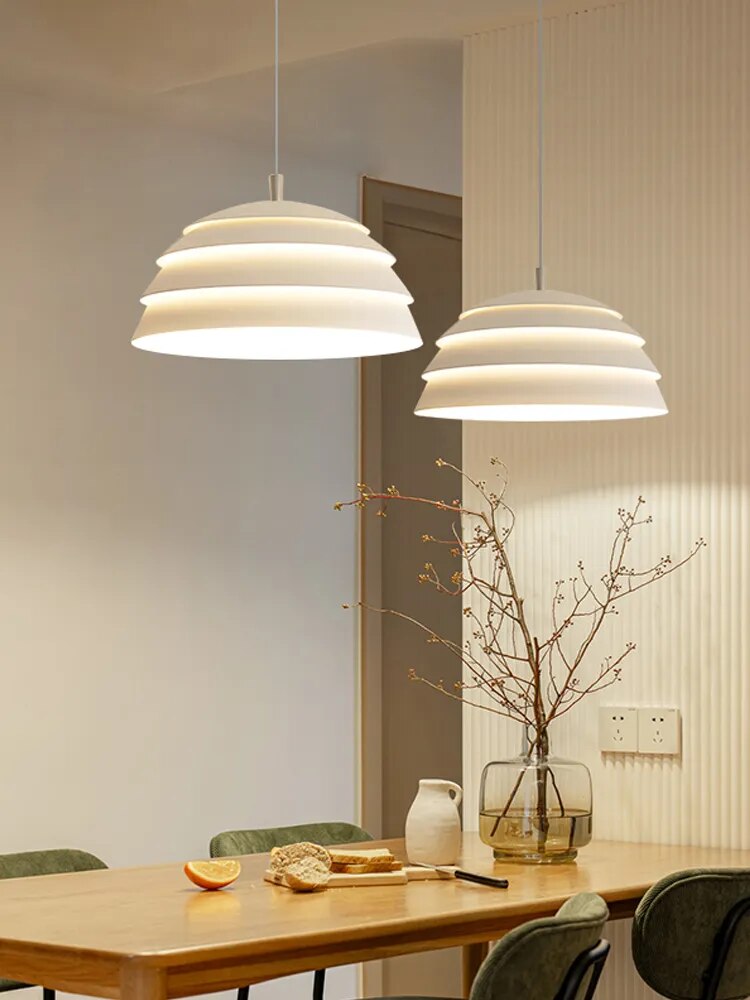 suspension créative restaurant boutique table