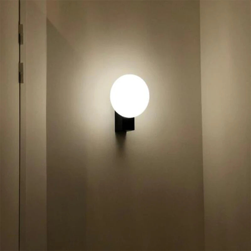 Applique murale Led ronde minimaliste