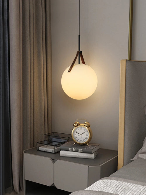 suspension boule de verre en cuir de luxe moderne