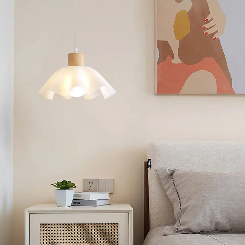 lustre suspendu en bois pour une décoration moderne