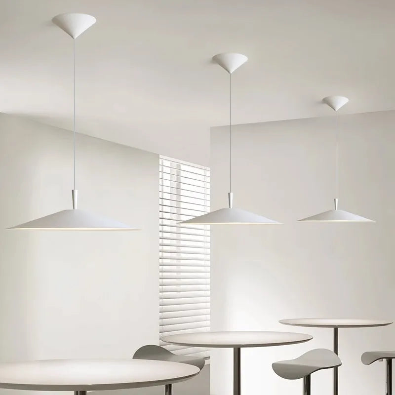 lampe led minimaliste à gradation variable pour restaurant