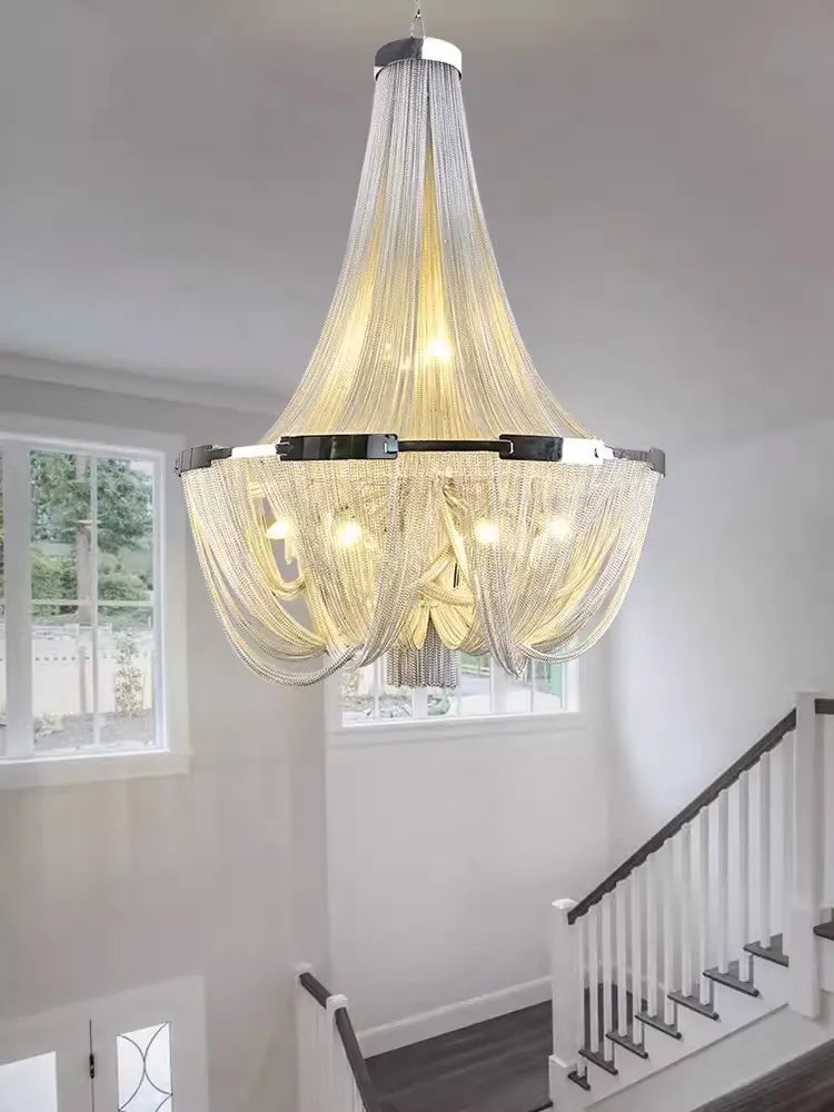 lustre suspendu à pompon en aluminium argenté avec éclairage led