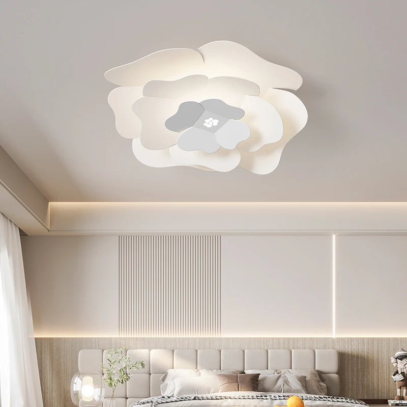 plafonnier led moderne nordique avec motif fleur pour maison