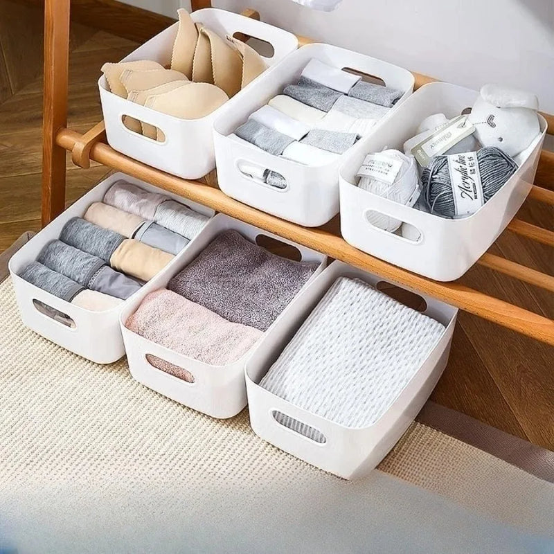 boîte de rangement pour bureau et cosmétiques divers