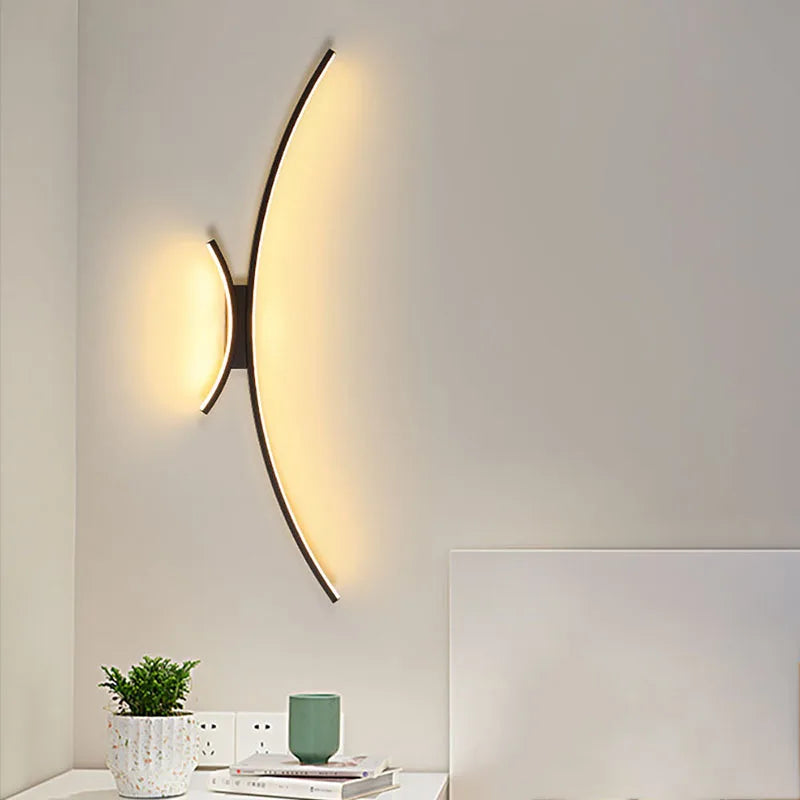 Applique murale arc de cercle design minimaliste à LED