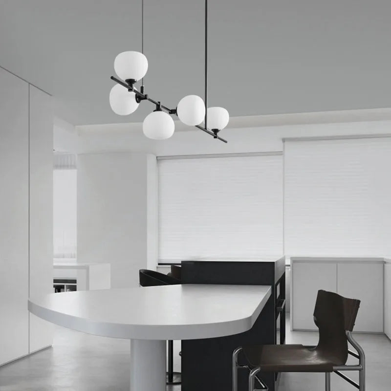lustre réglable en hauteur avec anneaux en cuivre et verre blanc