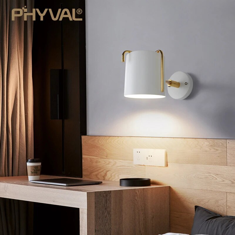 Applique murale en fer simple moderne