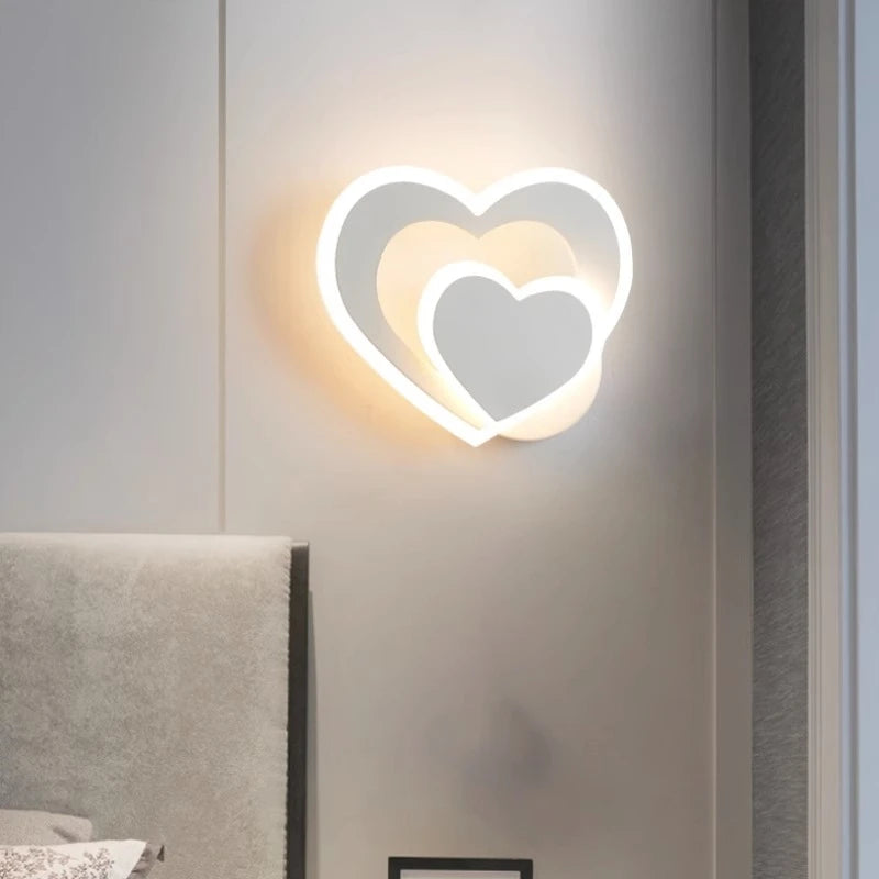 LED heart-shaped wall lamp, simple Nordic love wall lamp, creative bedroom, living room, corridor, background wall, bedside lamp