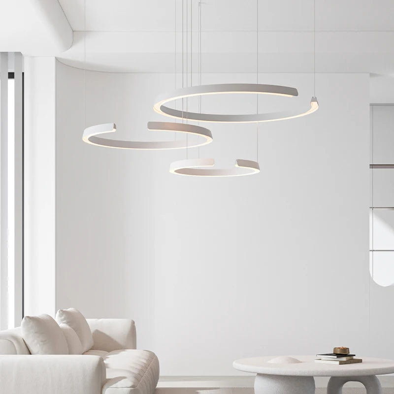 Suspension circulaire simple et moderne