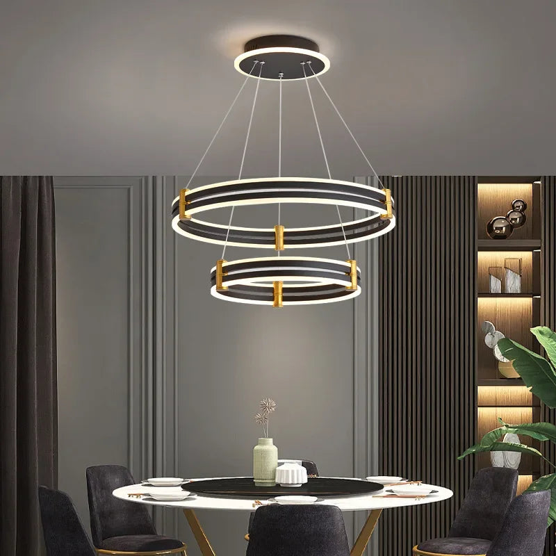 Lustre de luxe avec anneau arrière de styliste
