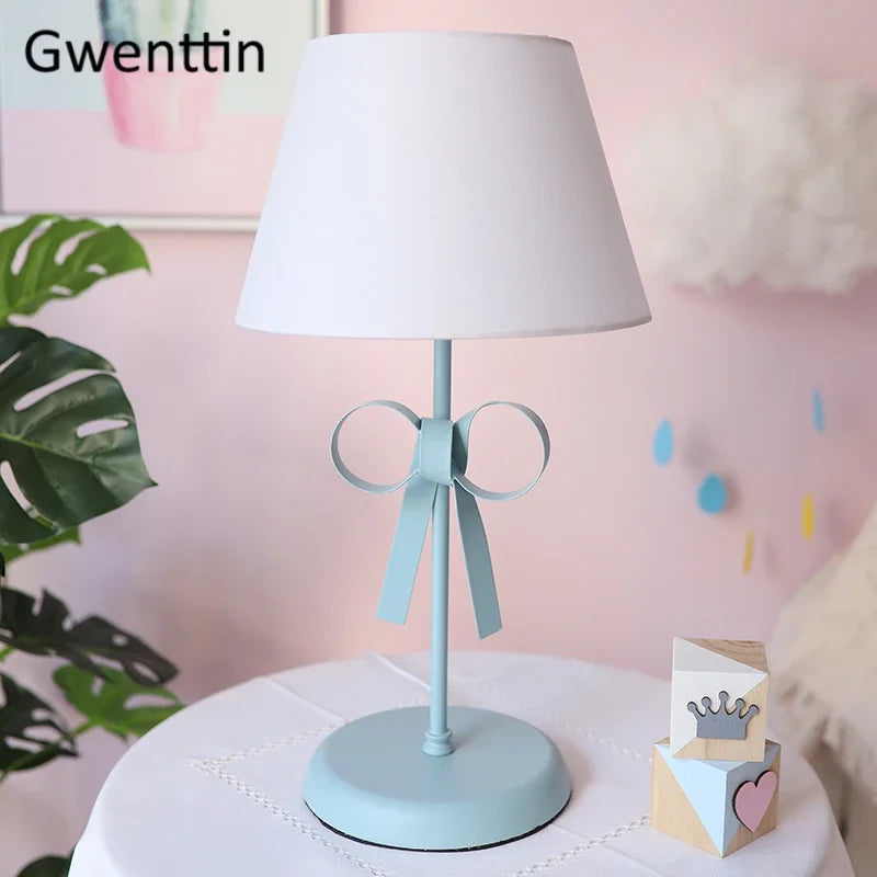 lampe de bureau moderne à nœud papillon pour chambre décorative