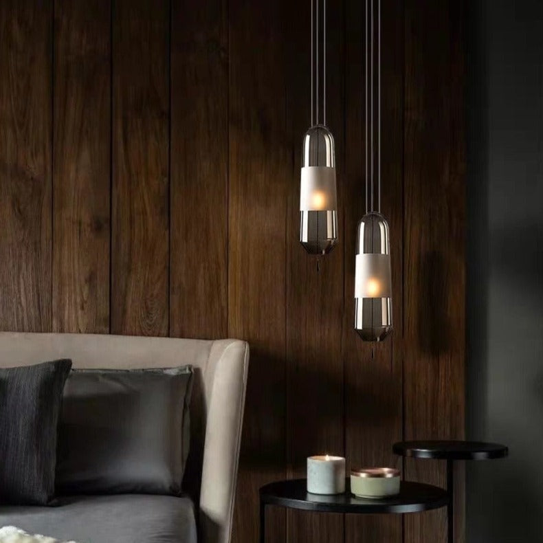 Suspension design LED avec abat-jour en verre Favia