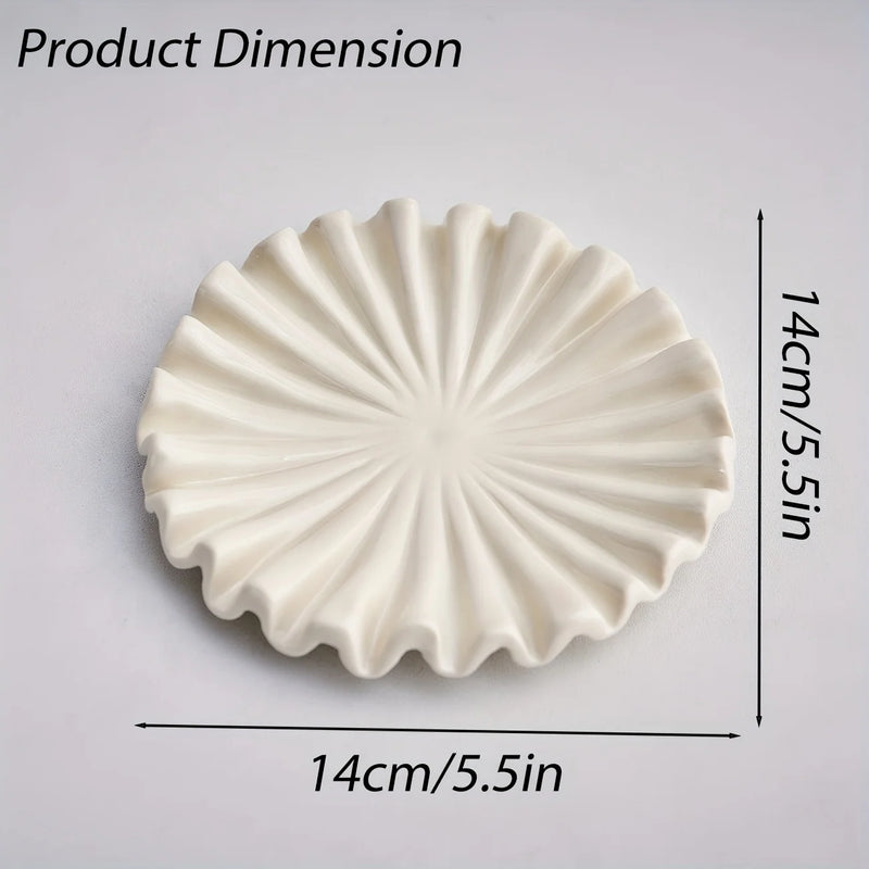 plateau à bijoux élégant en céramique design festonné moderne