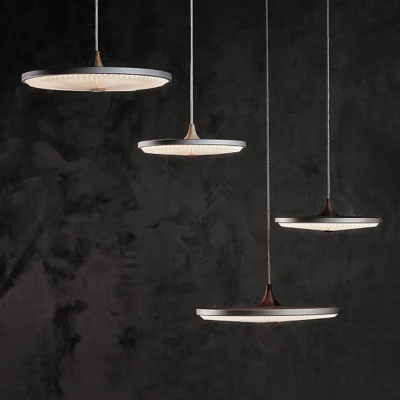 Suspension LED au design nordique moderne