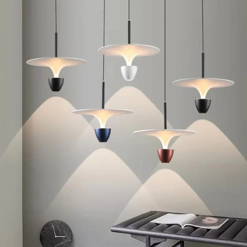 Suspension design méduse colorée