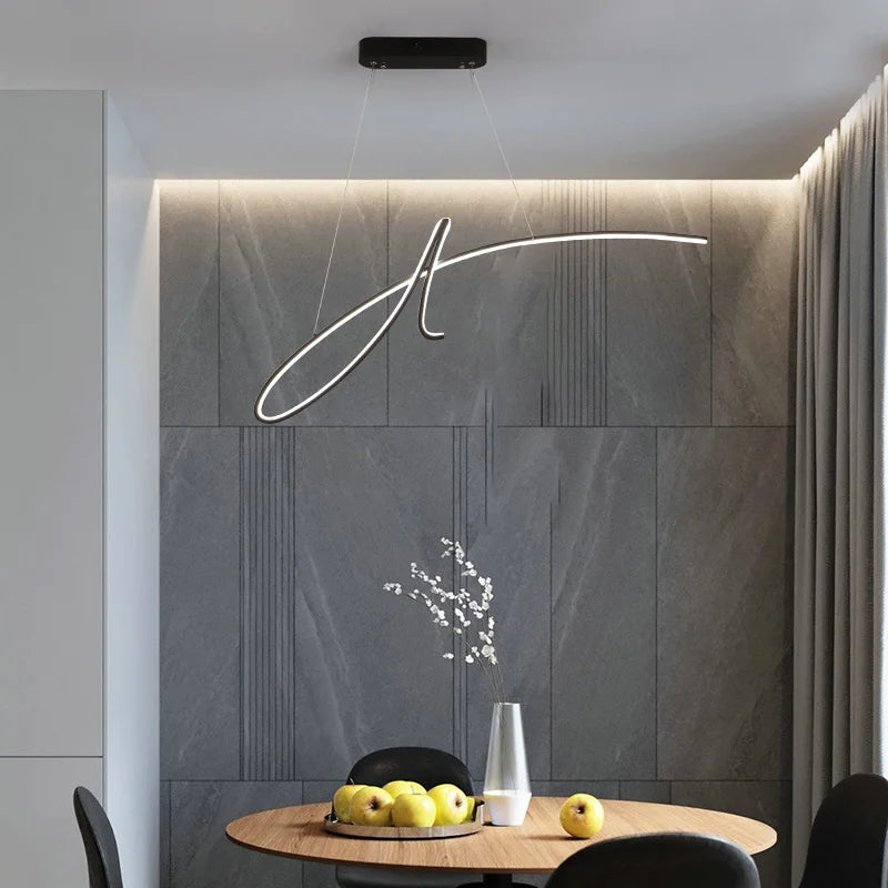 lustre moderne suspendu pour un éclairage intérieur élégant