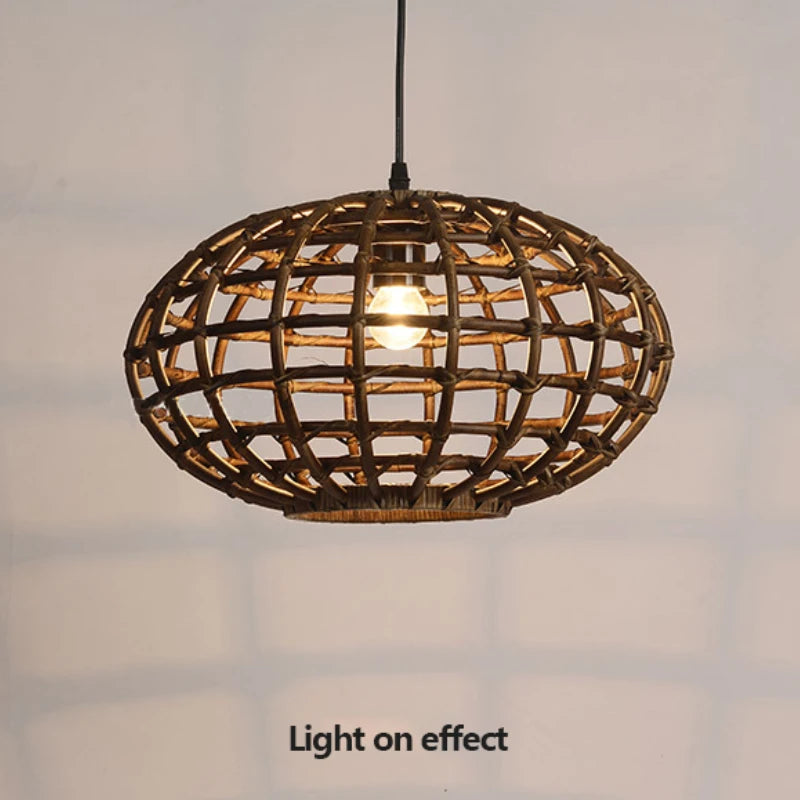 suspension en rotin design circulaire pour éclairage intérieur