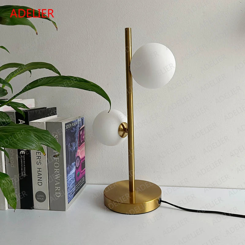 lampe de table style nordique boule de verre simple décorative en fer ou or