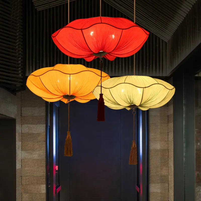 Suspension Lanterne chinoise suspendue en tissu fait à la main