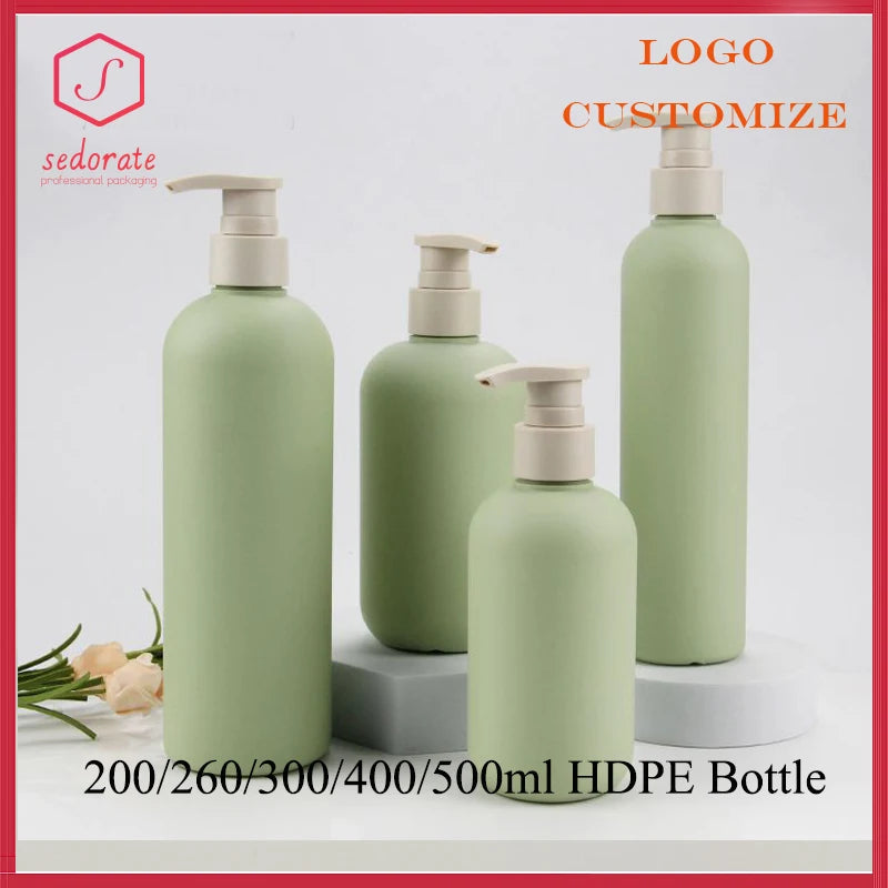 lot de flacons en plastique avec couvercle à pompe pour cosmétiques