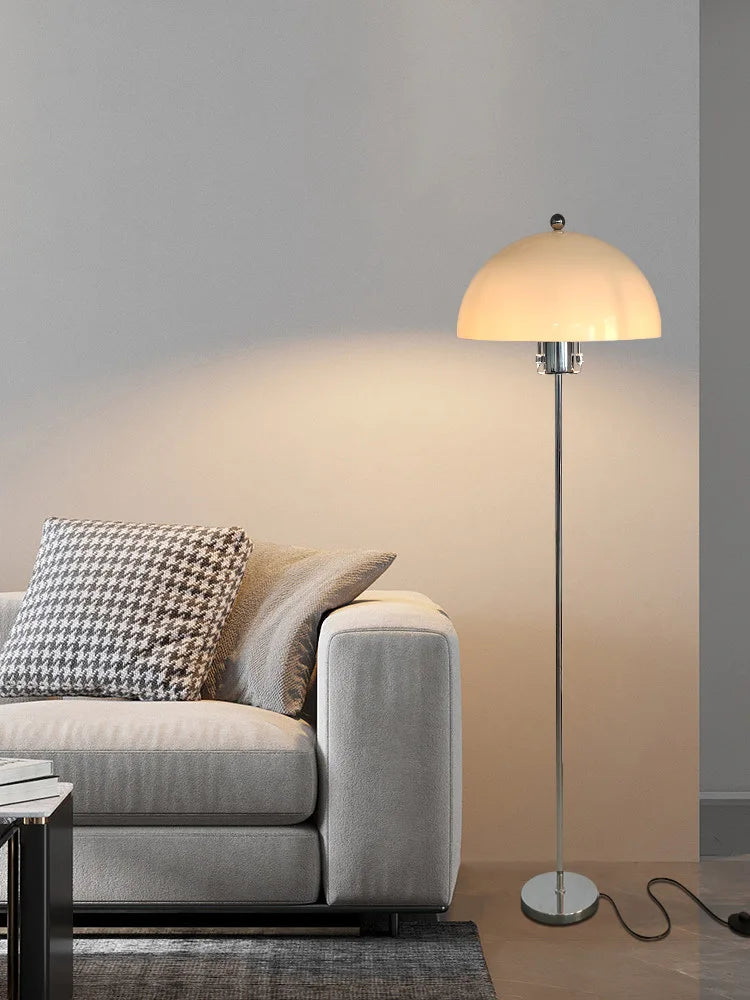 lampadaire led rétro en acrylique avec abat-jour coloré nordique