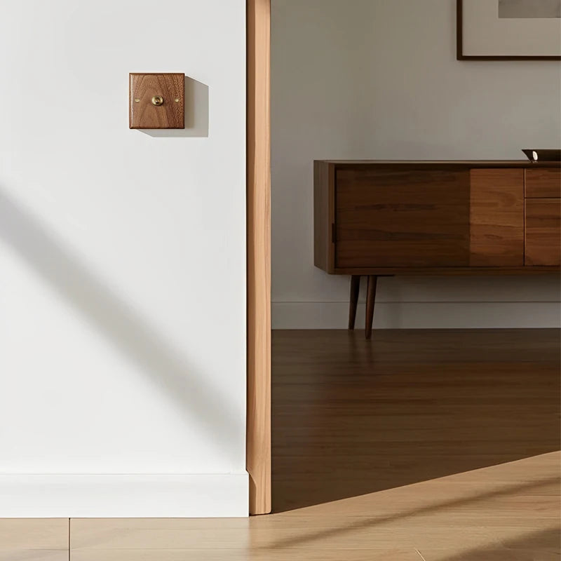 Prise électrique et double USB en bois et vis dorées