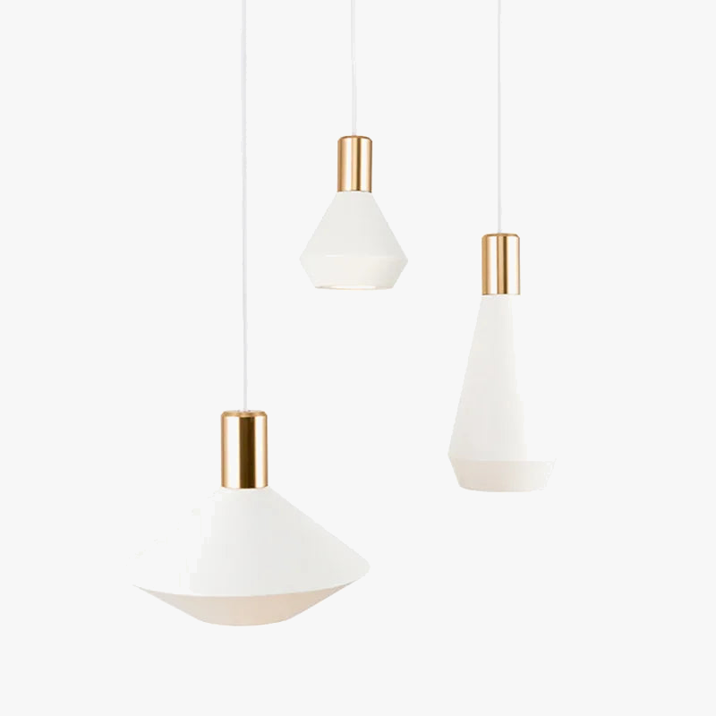 lustre-moderne-pour-salon-avec-lampe-main-3.png