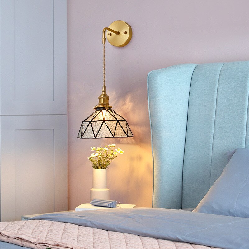 Suspension moderne LED avec des triangles en verre Ione