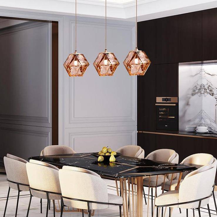 Suspension design diamant coloré en verre cristal