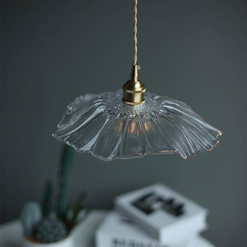 Suspension rétro LED avec abat-jour en verre style flowers