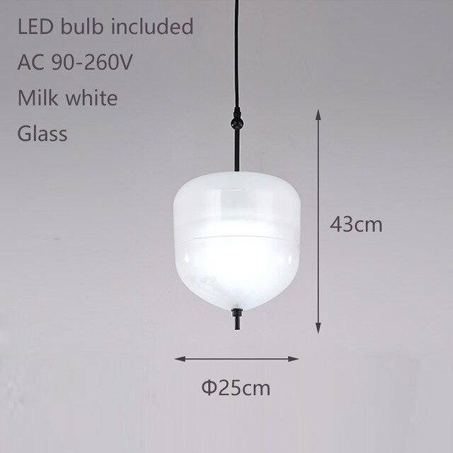 Suspension design moderne en verre en forme de goutte bleue