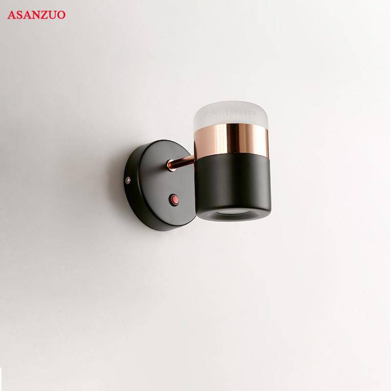 Applique spot à LED orientable en métal Simple