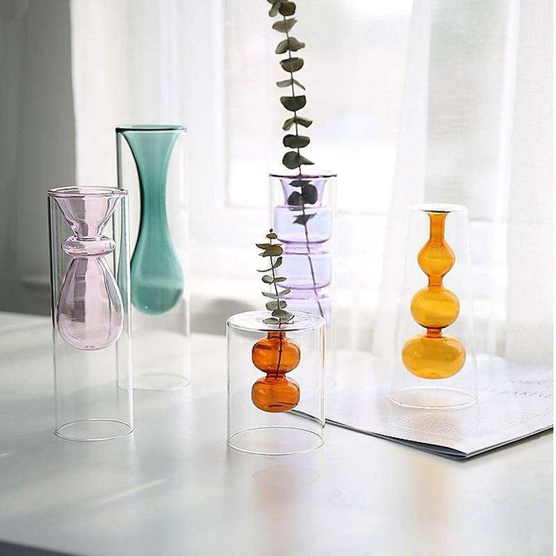 Vase en verre design aux couleurs style Creative