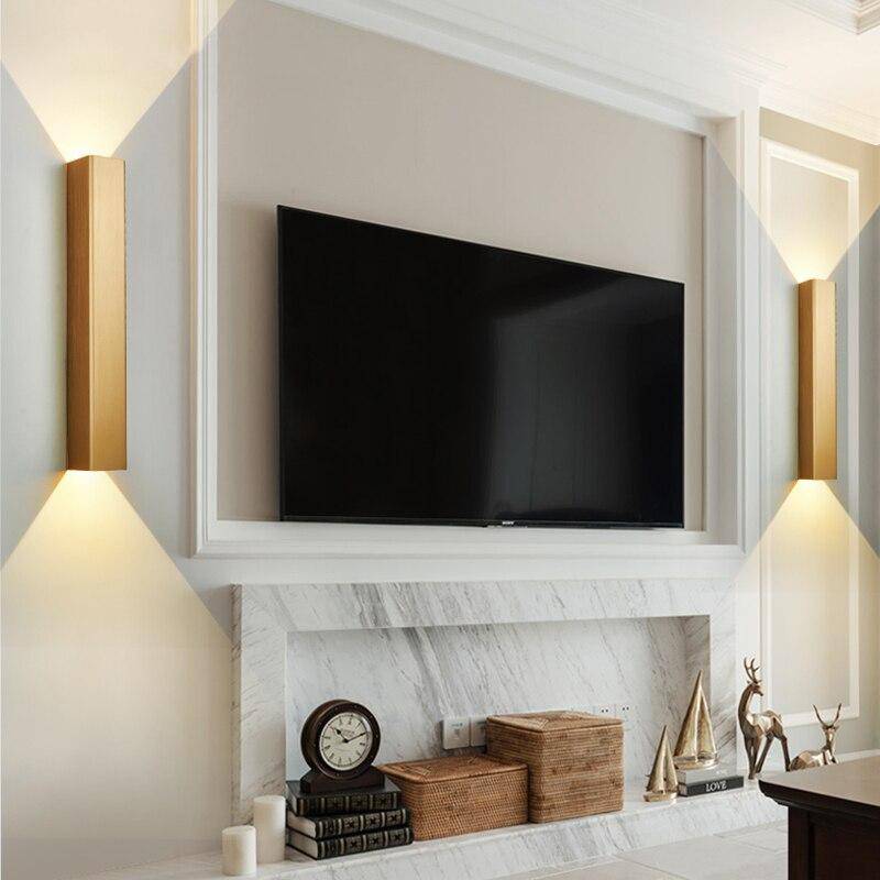 Applique murale design à LED en métal allongé coloré Loft