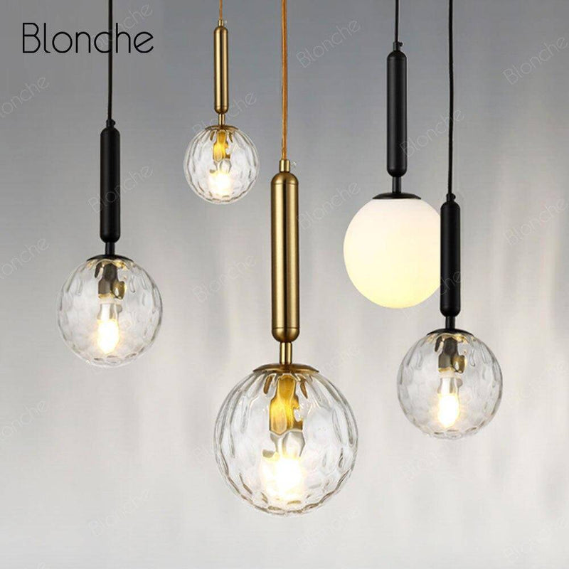 Suspension design LED avec tube en acier et sphère en verre Luxury