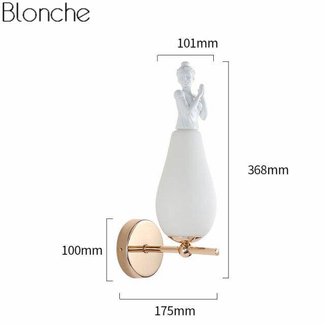 Applique murale design à LED en métal avec abat-jour blanc style Ange