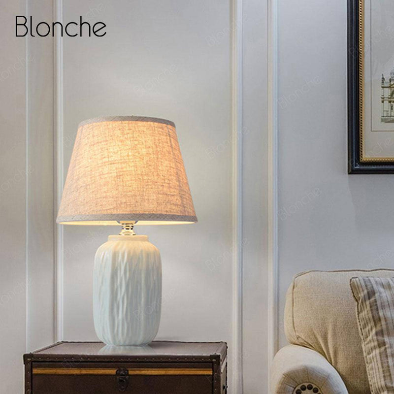 Lampe à poser moderne LED avec socle céramique coloré et abat-jour tissu