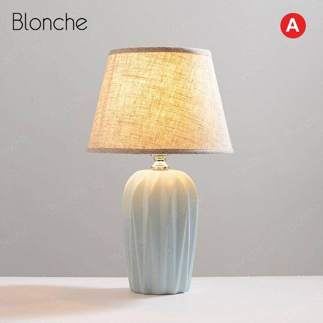 Lampe à poser moderne LED avec socle céramique coloré et abat-jour tissu