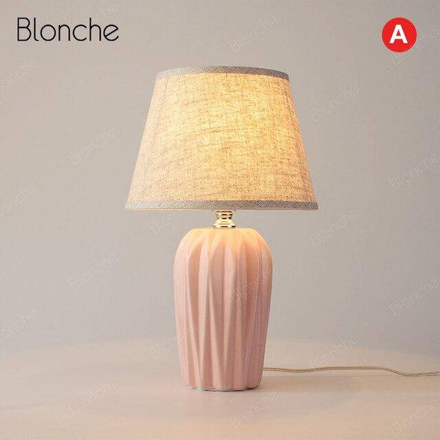 Lampe à poser moderne LED avec socle céramique coloré et abat-jour tissu