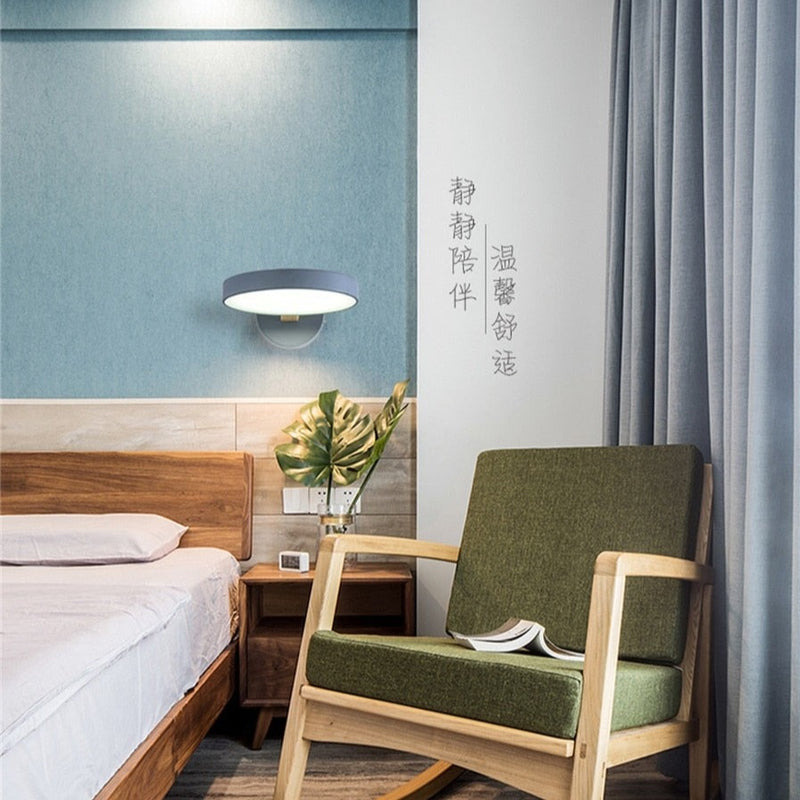 Applique murale scandinave LED circulaire et détails en bois Cesia