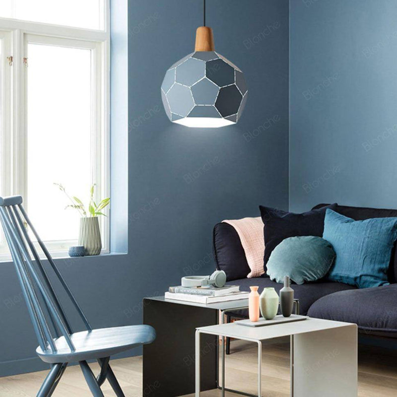 Suspension design LED sphère colorée en métal