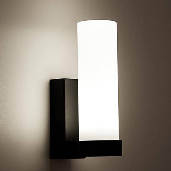 Applique murale design LED en métal avec verre cylindrique