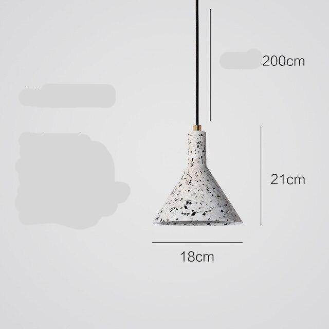 Suspension design LED avec abat-jour triangle en ciment style terrazzo