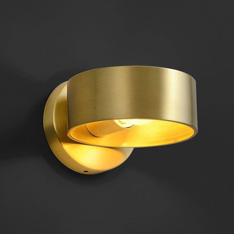 Applique murale dorée LED avec abat-jour arrondie en métal Luxury